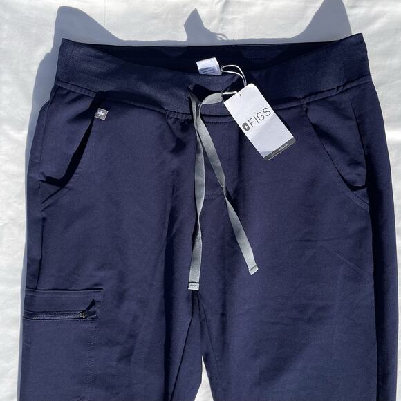 Figs Zamora Jogger Scrub Pants Womens Small Petite Navy Blue - Picture 2 of 5